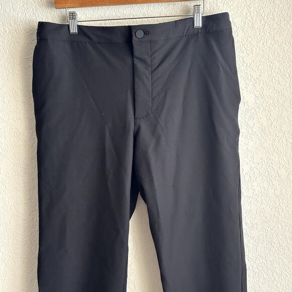 Banana Republic Mens Performance Tapered Pants Size 34X32 Black Golf Travel Slim - Picture 2 of 9